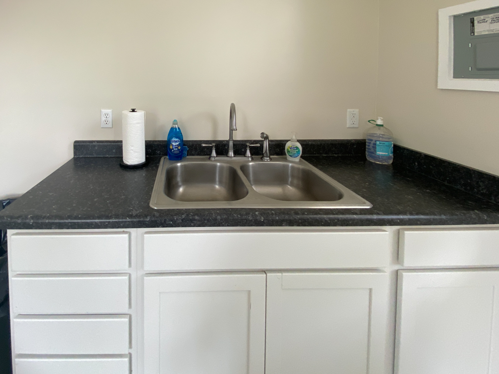 Otis Park Red Brick Lower Level Kitchen